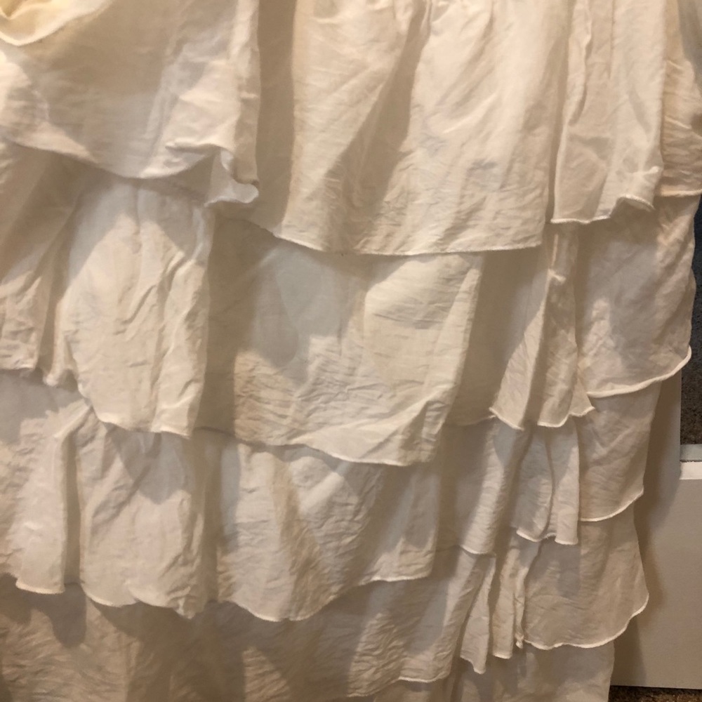 Elan Ruffle shirt - Picture 5 of 6